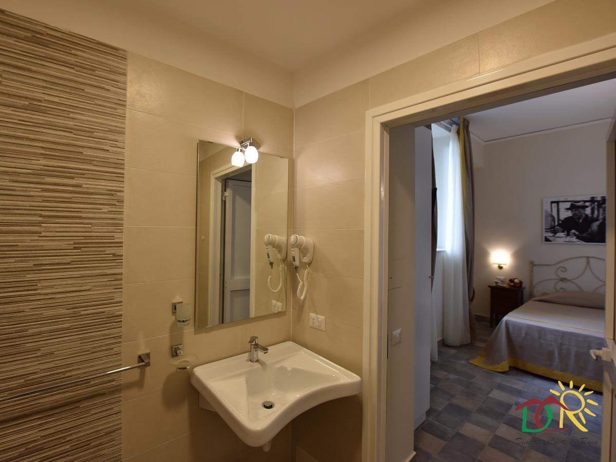 Dimora Conte Di Ruvo Bed & Breakfast Napoli Bagian luar foto